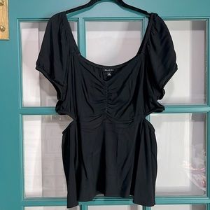 EUC Torrid Key-Hole side Peplum Blouse 0/L